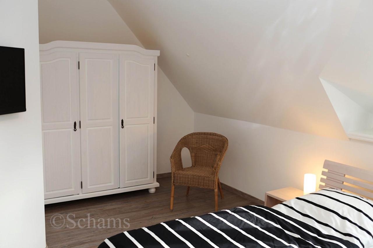 Ostseelagune Zingst, Exklusive Dhh, Strandnah, Sauna, Kamin, 3 Sz, 2 Baeder, Glasfaser, Haustierfrei, Garten Mit Suedterrasse, E-Ladesaeule, 2 Stellplaetze, Strandkorb, Fahrradschuppen, Waschmaschine, Trockner, Nichtraucher 외부 사진