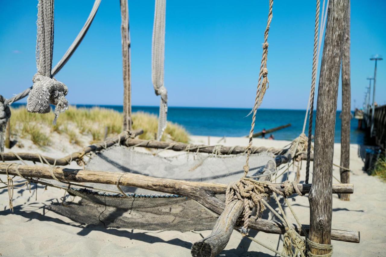 Ostseelagune Zingst, Exklusive Dhh, Strandnah, Sauna, Kamin, 3 Sz, 2 Baeder, Glasfaser, Haustierfrei, Garten Mit Suedterrasse, E-Ladesaeule, 2 Stellplaetze, Strandkorb, Fahrradschuppen, Waschmaschine, Trockner, Nichtraucher 외부 사진